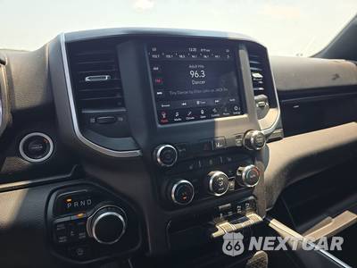 2021 Ram 1500 Big Horn Crew Cab Short Bed - zdjęcie 11 z 24 - miniatura