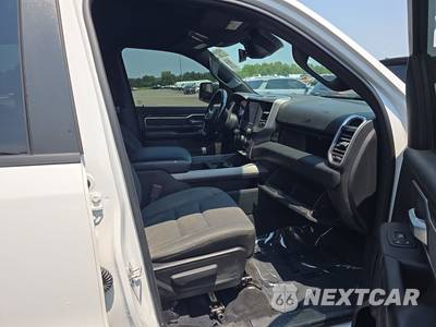 2021 Ram 1500 Big Horn Crew Cab Short Bed - zdjęcie 8 z 24 - miniatura