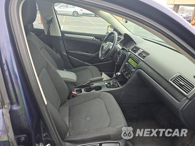 2015 Volkswagen Passat 1.8T S - zdjęcie 8 z 38 - miniatura