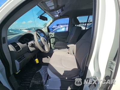 2021 Nissan Frontier SV Crew Cab Medium Bed - zdjęcie 7 z 27 - miniatura