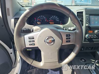 2021 Nissan Frontier SV Crew Cab Medium Bed - zdjęcie 10 z 27 - miniatura