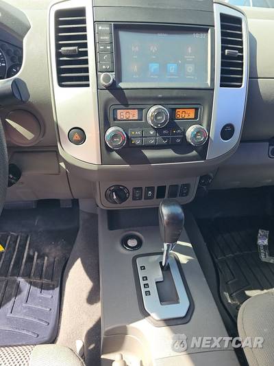 2021 Nissan Frontier SV Crew Cab Medium Bed - zdjęcie 11 z 27 - miniatura