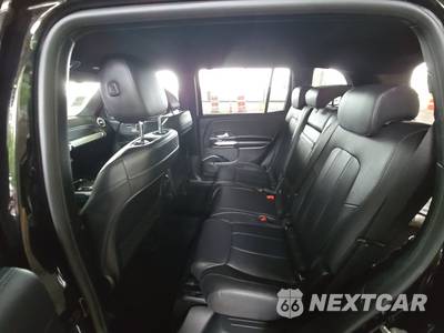 2021 Mercedes-Benz GLB 250 - zdjęcie 13 z 30 - miniatura