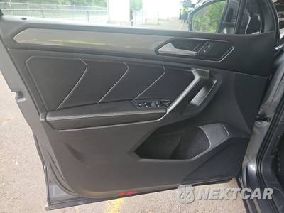 2022 Volkswagen Tiguan SE - zdjęcie 9 z 28 - miniatura
