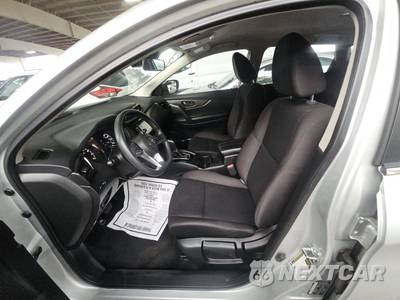 2021 Nissan Rogue Sport S - zdjęcie 7 z 28 - miniatura