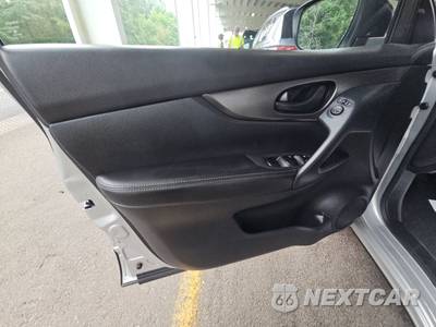 2021 Nissan Rogue Sport S - zdjęcie 9 z 28 - miniatura