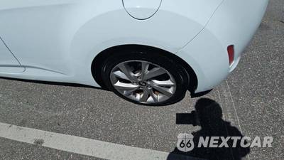 2016 Hyundai Veloster - zdjęcie 23 z 32 - miniatura