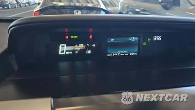 2015 Toyota Prius v Five - zdjęcie 19 z 23 - miniatura
