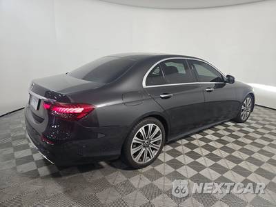 2022 Mercedes-Benz E 350 Sedan - zdjęcie 4 z 25 - miniatura