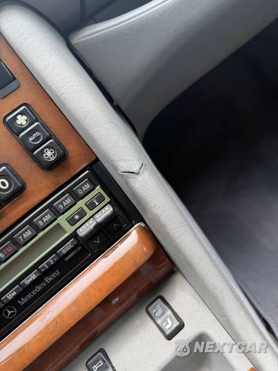 1990 Mercedes-Benz 560 SEL Sedan - zdjęcie 22 z 23 - miniatura