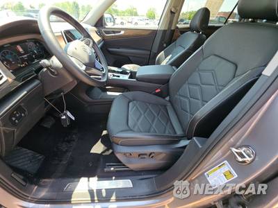 2025 Volkswagen Atlas 2.0T SE w/Technology - zdjęcie 7 z 35 - miniatura