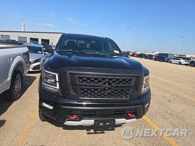 2021 Nissan TITAN PRO-4X Crew Cab Short Bed - zdjęcie 2 z 29 - miniatura