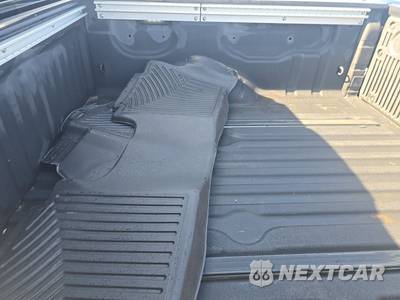 2021 Nissan TITAN PRO-4X Crew Cab Short Bed - zdjęcie 16 z 29 - miniatura