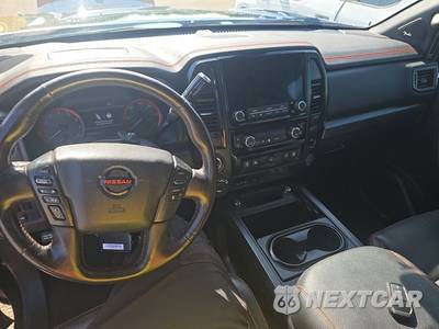 2021 Nissan TITAN PRO-4X Crew Cab Short Bed - zdjęcie 11 z 29 - miniatura