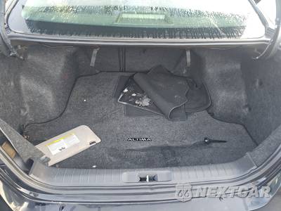 2015 Nissan Altima 2.5 SV - zdjęcie 16 z 23 - miniatura
