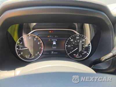 2024 Nissan TITAN SV Crew Cab Short Bed - zdjęcie 12 z 31 - miniatura