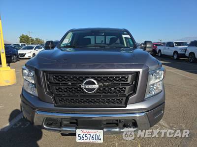 2024 Nissan TITAN SV Crew Cab Short Bed - zdjęcie 2 z 31 - miniatura
