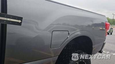 2018 Nissan TITAN XD SL Crew Cab Medium Bed - zdjęcie 26 z 30 - miniatura