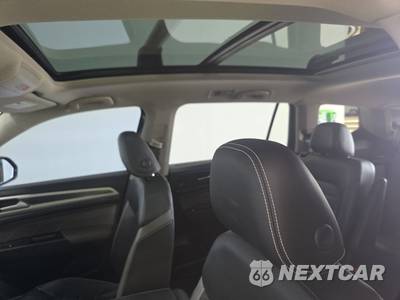 2023 Volkswagen Atlas V6 SEL Premium R-Line - zdjęcie 18 z 26 - miniatura