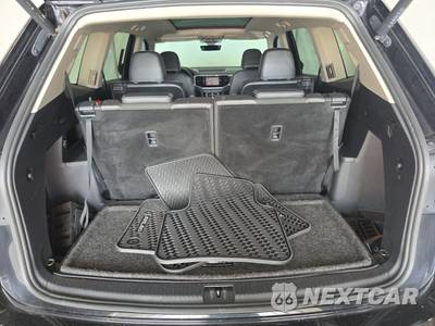 2023 Volkswagen Atlas V6 SEL Premium R-Line - zdjęcie 17 z 26 - miniatura