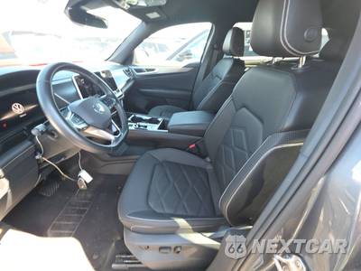 2025 Volkswagen Atlas Cross Sport 2.0T SE w/Technology - zdjęcie 7 z 28 - miniatura