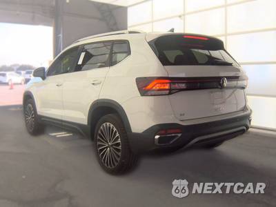 2025 Volkswagen Taos SE - zdjęcie 6 z 20 - miniatura
