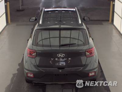 2025 Hyundai Venue SEL - zdjęcie 5 z 26 - miniatura