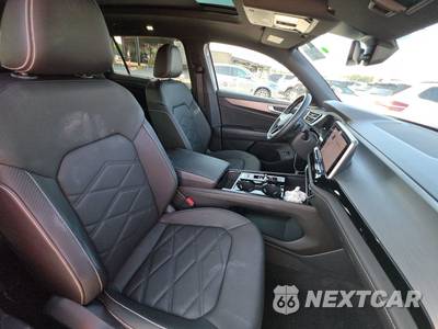 2025 Volkswagen Atlas Cross Sport 2.0T SE w/Technology - zdjęcie 8 z 25 - miniatura