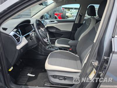 2025 Volkswagen Taos SE - zdjęcie 7 z 22 - miniatura