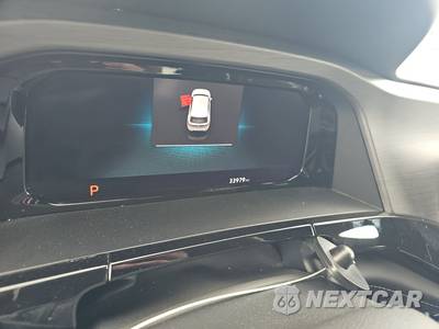 2025 Volkswagen Atlas Cross Sport 2.0T SE w/Technology - zdjęcie 12 z 26 - miniatura