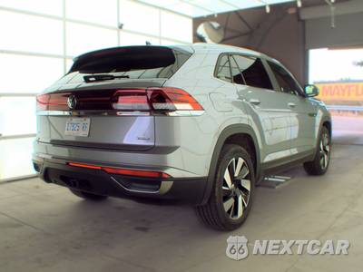 2025 Volkswagen Atlas Cross Sport 2.0T SE w/Technology - zdjęcie 4 z 26 - miniatura