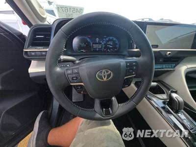 2024 Toyota Crown Limited - zdjęcie 10 z 30 - miniatura