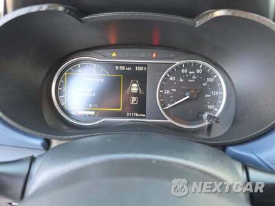 2025 Nissan Versa SV - zdjęcie 9 z 11 - miniatura