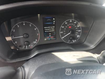 2025 Toyota Corolla Cross LE - zdjęcie 12 z 55 - miniatura