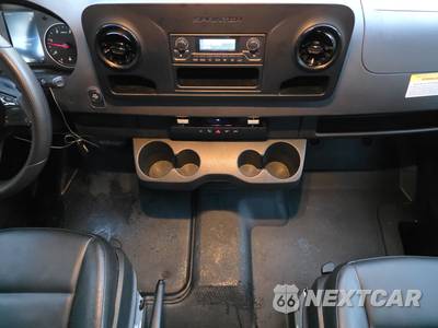 2025 Mercedes-Benz Sprinter 2500 Cargo Van Standard Roof 144.0" WB - zdjęcie 11 z 43 - miniatura