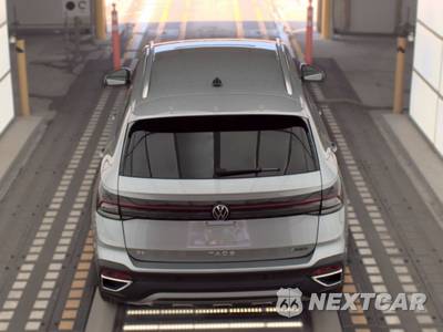 2025 Volkswagen Taos SE - zdjęcie 5 z 19 - miniatura