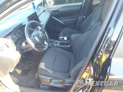 2025 Toyota Corolla Cross LE - zdjęcie 7 z 25 - miniatura