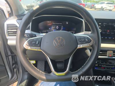 2025 Volkswagen Taos SE - zdjęcie 10 z 19 - miniatura