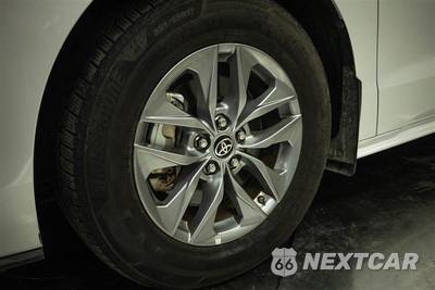 2023 Toyota Sienna XLE 7-Passenger 120.5" WB - zdjęcie 3 z 30 - miniatura