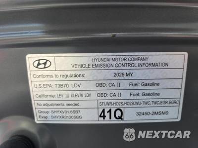 2025 Hyundai Venue SEL - zdjęcie 2 z 21 - miniatura