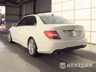 2014 Mercedes-Benz C 250 Sedan - zdjęcie 6 z 23 - miniatura