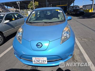 2012 Nissan LEAF SL - zdjęcie 2 z 33 - miniatura