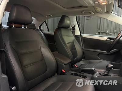 2012 Volkswagen Jetta TDI Sedan w/Premium - zdjęcie 16 z 17 - miniatura