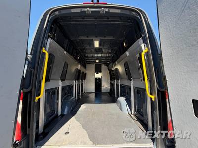 2019 Mercedes-Benz Sprinter 2500 Cargo Van High Roof 170.0" WB - zdjęcie 13 z 29 - miniatura