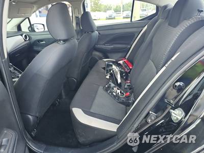 2021 Nissan Versa SV - zdjęcie 13 z 19 - miniatura