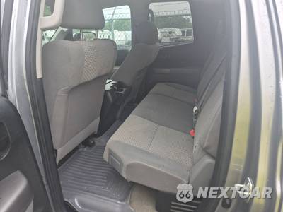 2011 Toyota Tundra Extended Cab Medium Bed - zdjęcie 11 z 15 - miniatura