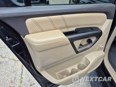 2015 Nissan Armada Platinum - zdjęcie 13 z 18 - miniatura