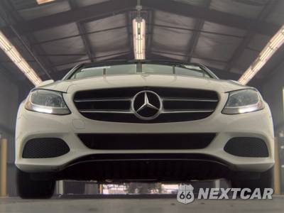 2017 Mercedes-Benz C 300 4MATIC Sedan - zdjęcie 3 z 28 - miniatura