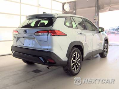 2025 Toyota Corolla Cross Hybrid S - zdjęcie 4 z 29 - miniatura