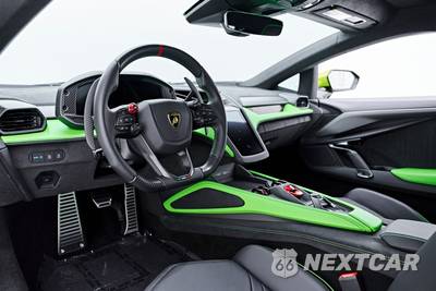 2025 Lamborghini Revuelto - zdjęcie 2 z 50 - miniatura